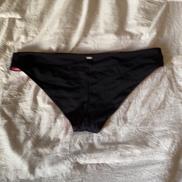VS PINK cheeky bottom - Picture 3 of 4